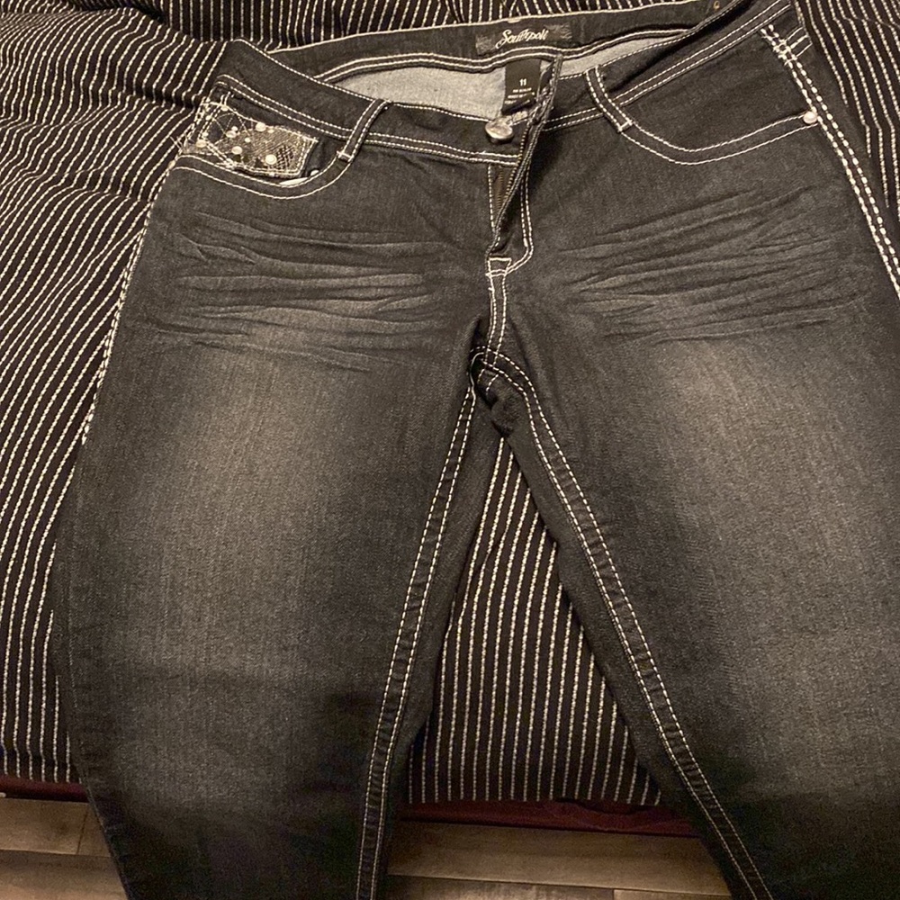 Jeans - Picture 3 of 3